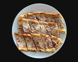 Kuşbaşılı Kaşarlı Pide